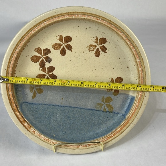 Handmade Studio Pottery Serving Platter - Picture 11 of 11